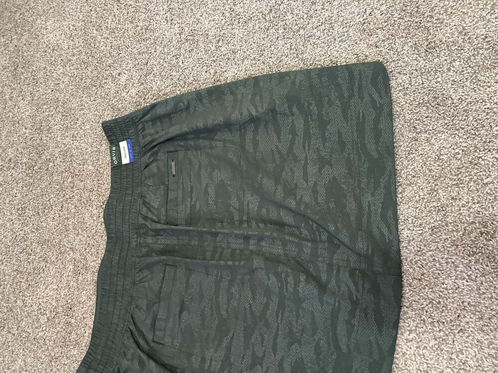 New Orvis Travel Skort Medium Pixelated Camo Green - Picture 6 of 7